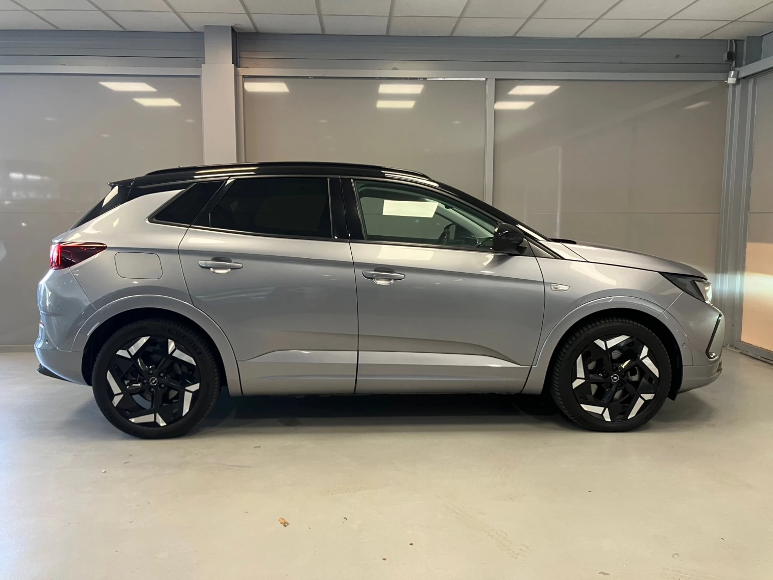 Hoofdafbeelding Opel Grandland