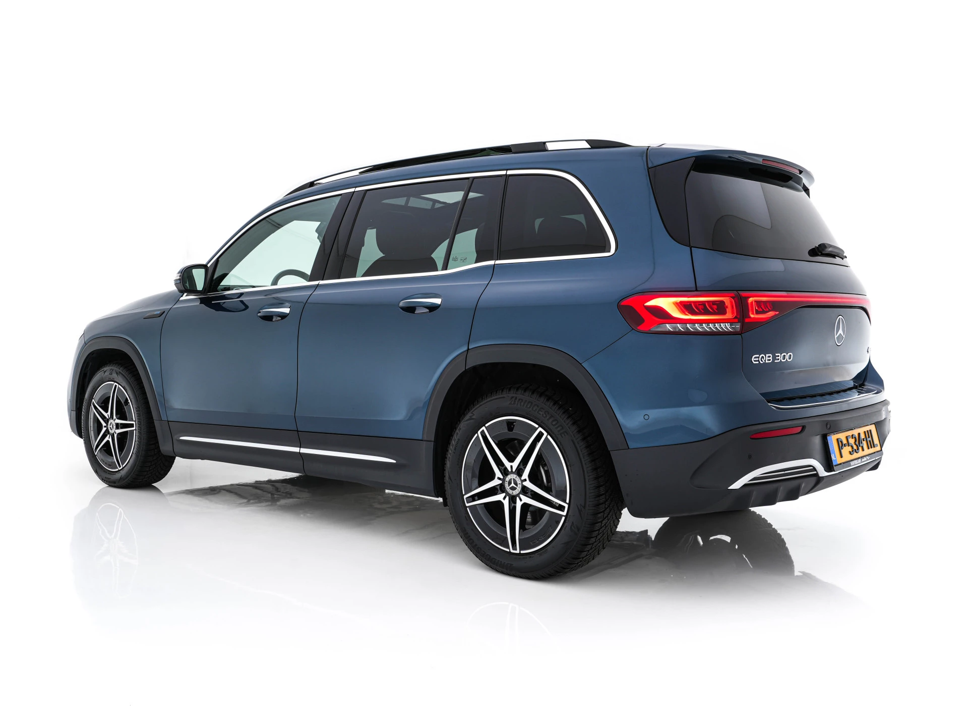 Hoofdafbeelding Mercedes-Benz EQB