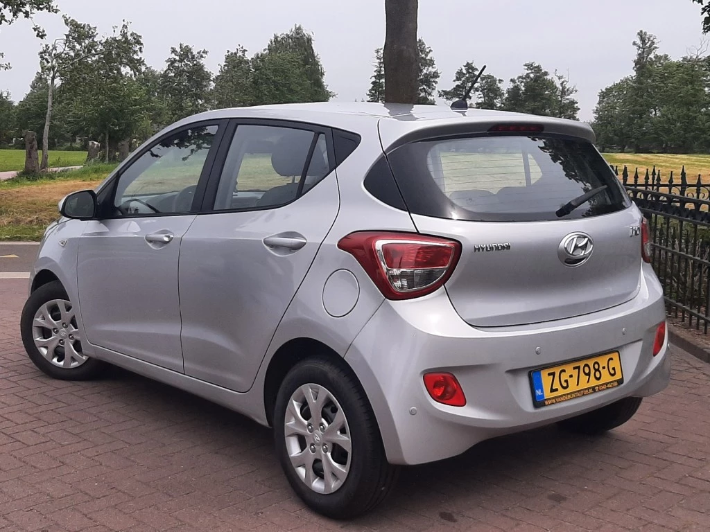 Hoofdafbeelding Hyundai i10