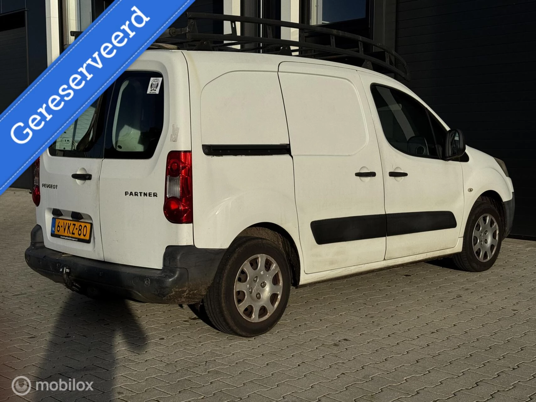 Hoofdafbeelding Peugeot Partner