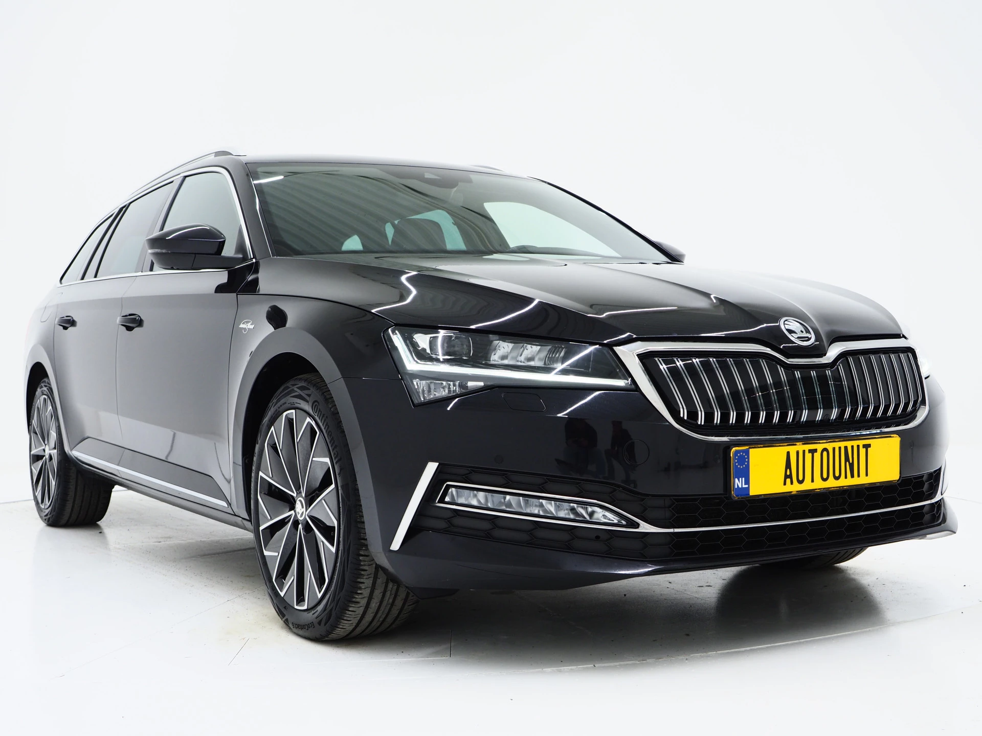 Hoofdafbeelding Škoda Superb