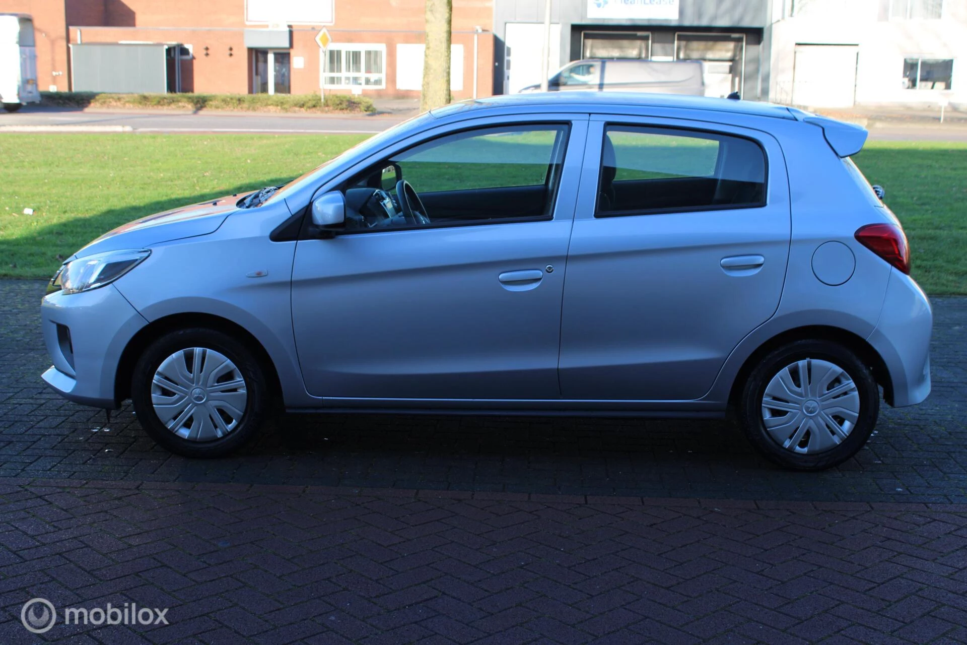 Hoofdafbeelding Mitsubishi Space Star