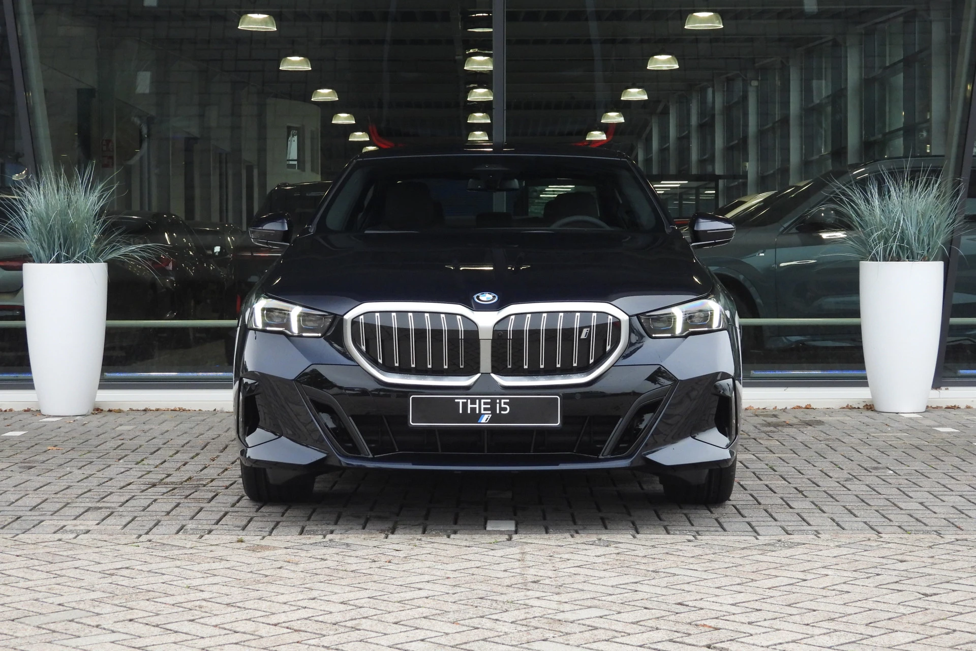 Hoofdafbeelding BMW i5