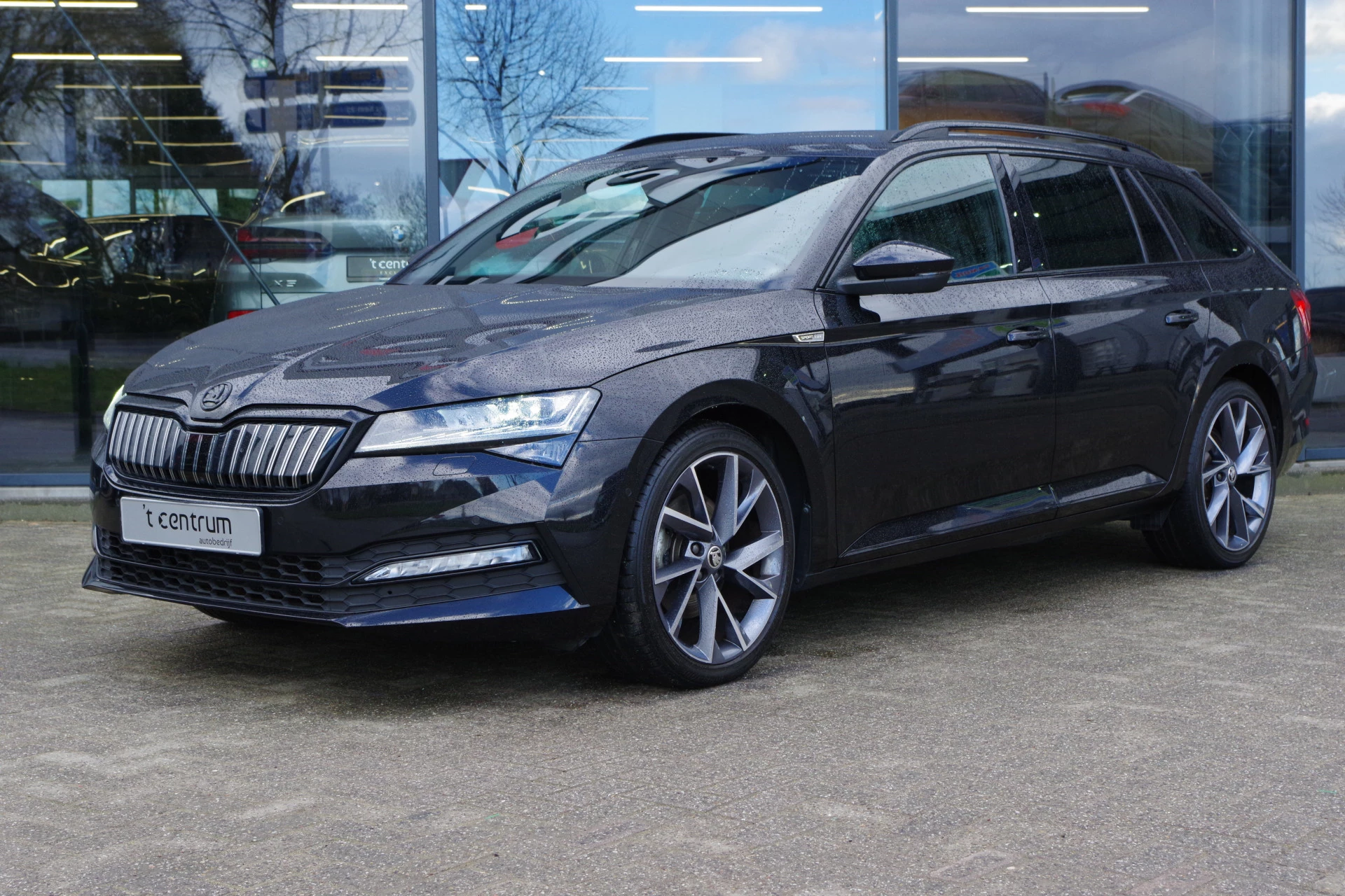 Hoofdafbeelding Škoda Superb