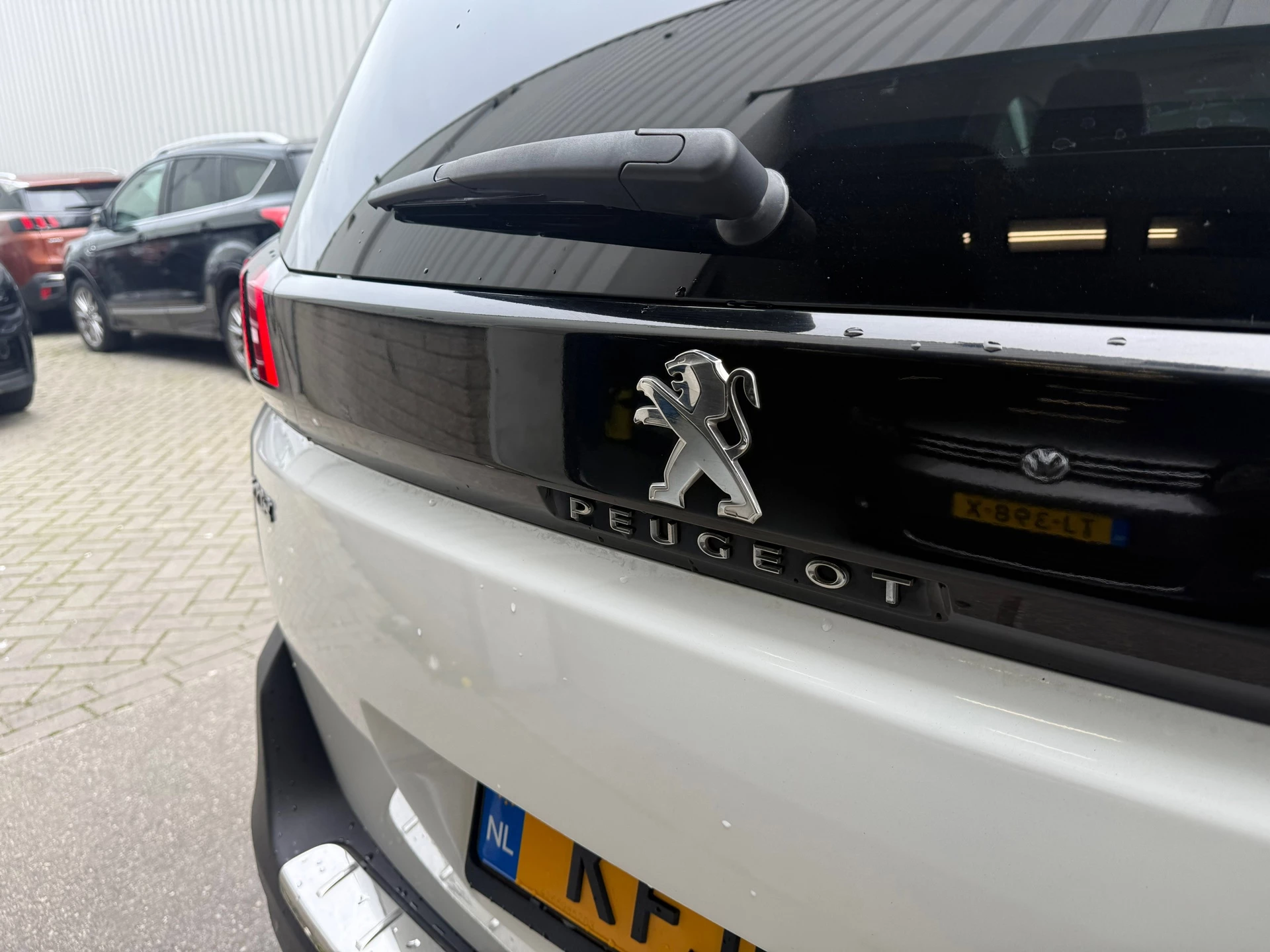 Hoofdafbeelding Peugeot 5008