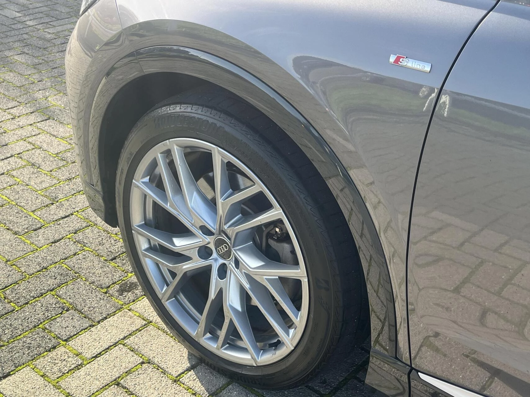 Hoofdafbeelding Audi Q4 e-tron