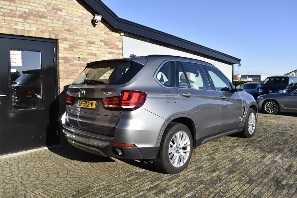 Hoofdafbeelding BMW X5