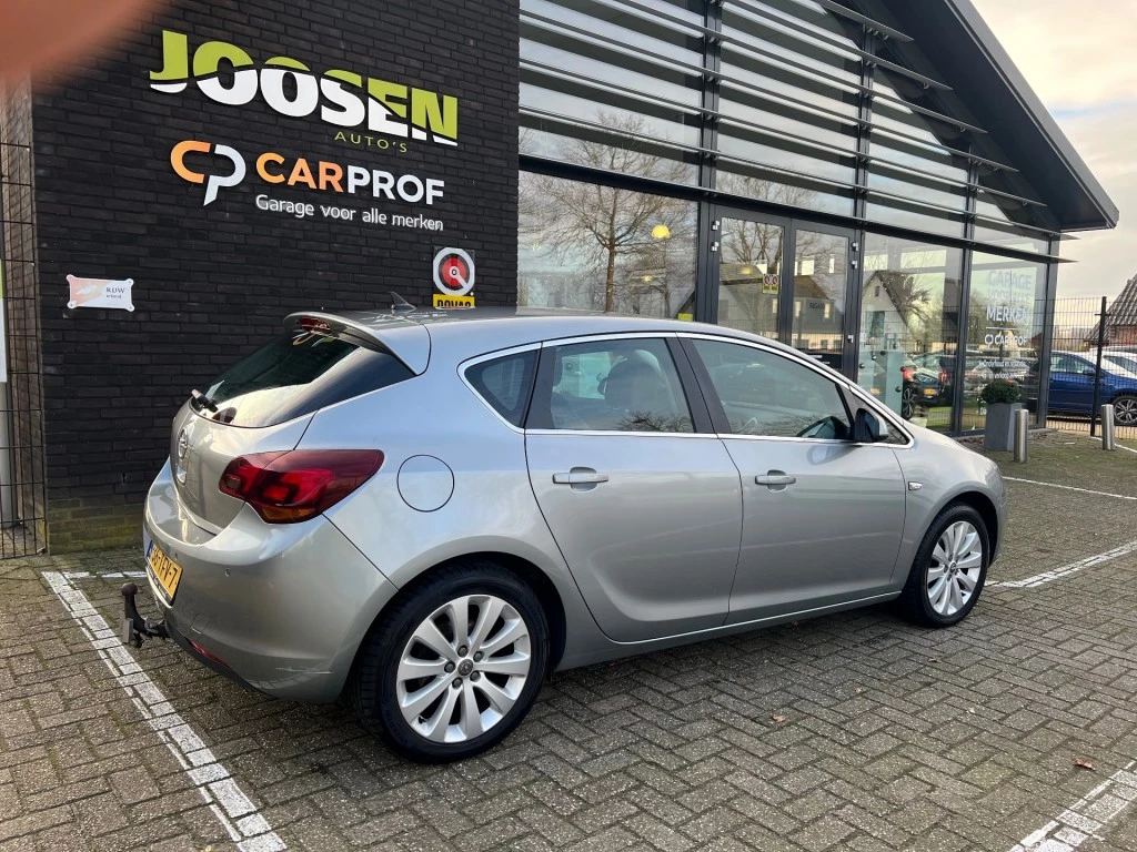 Hoofdafbeelding Opel Astra