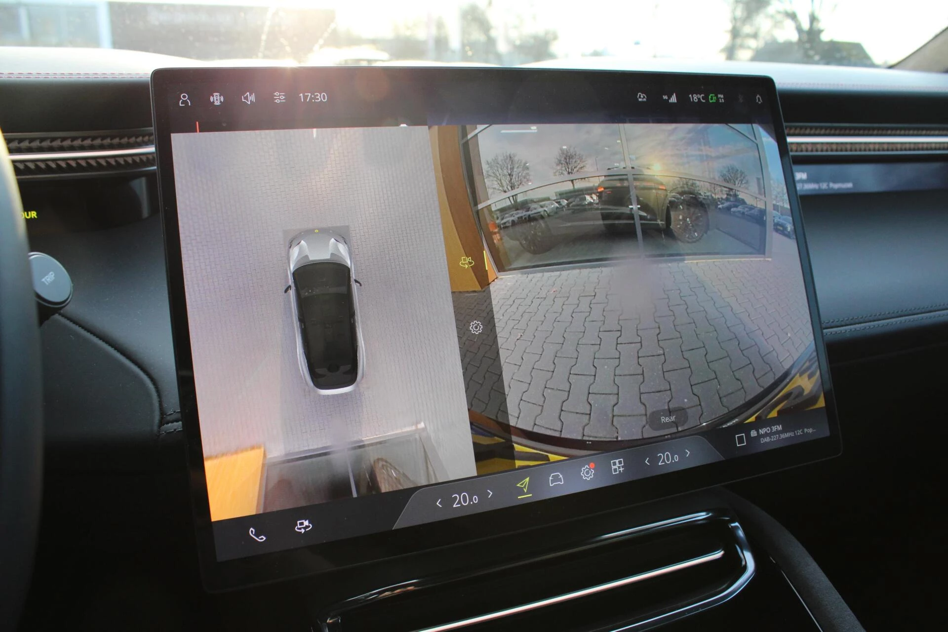 Hoofdafbeelding Lotus Eletre