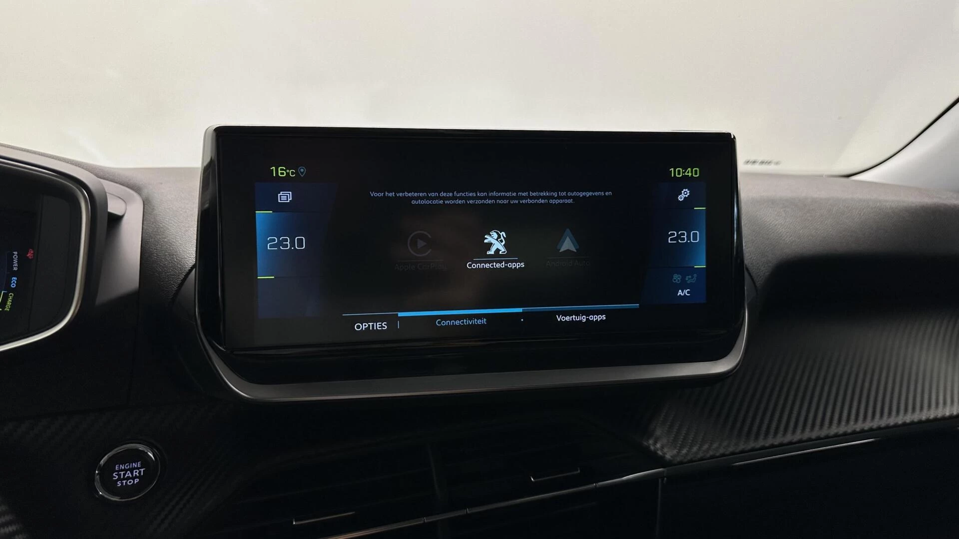 Hoofdafbeelding Peugeot e-2008