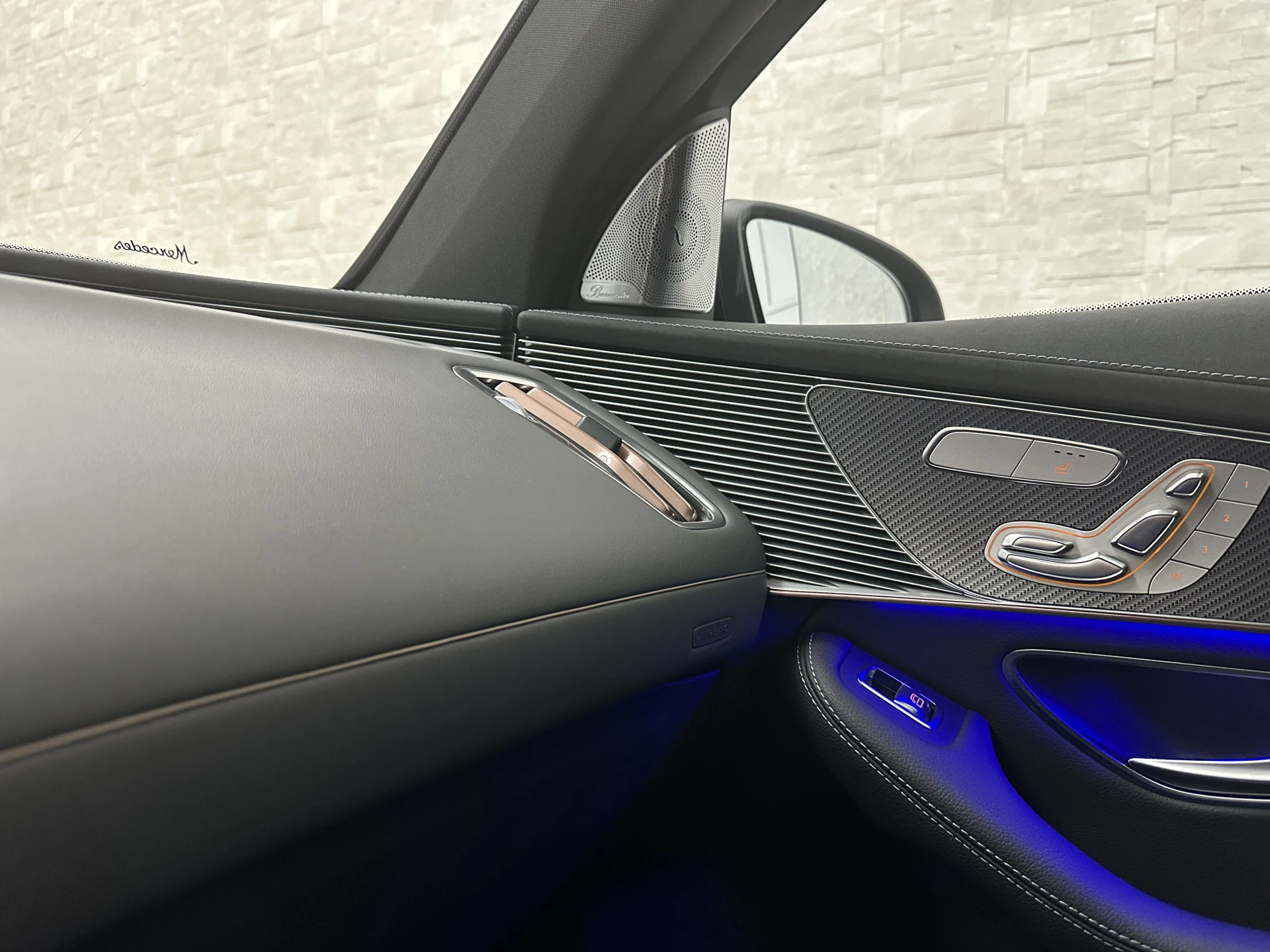 Hoofdafbeelding Mercedes-Benz EQC
