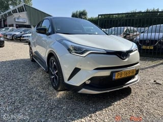 Toyota C-HR 1.8 Hybrid Bi-Tone Plus,BTW auto,Clima,Navi,Camera