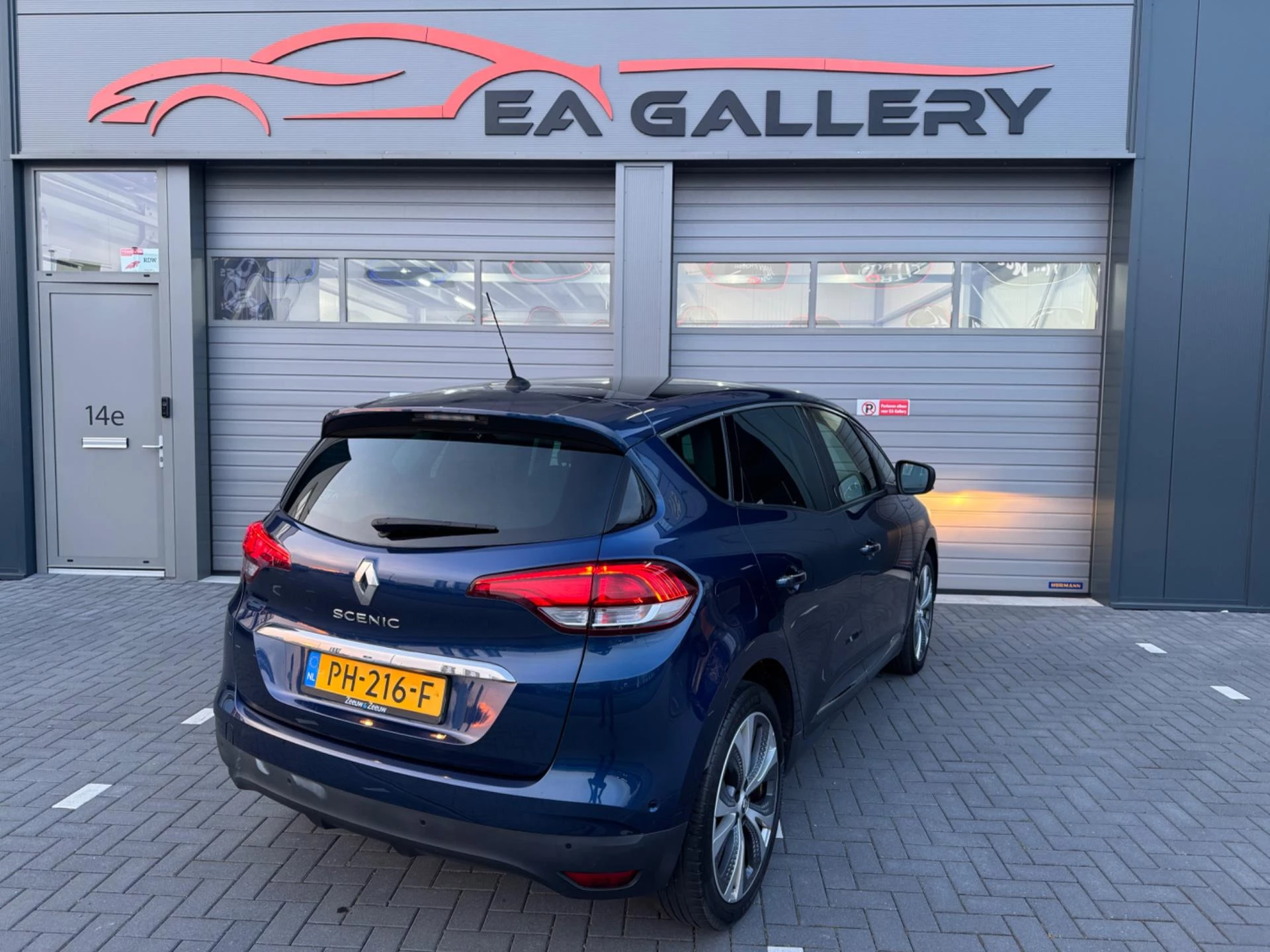 Hoofdafbeelding Renault Scénic