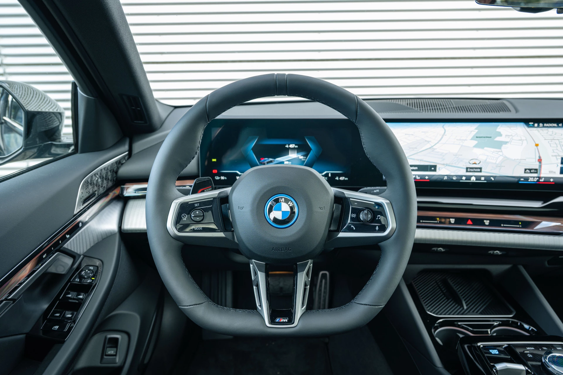 Hoofdafbeelding BMW i5