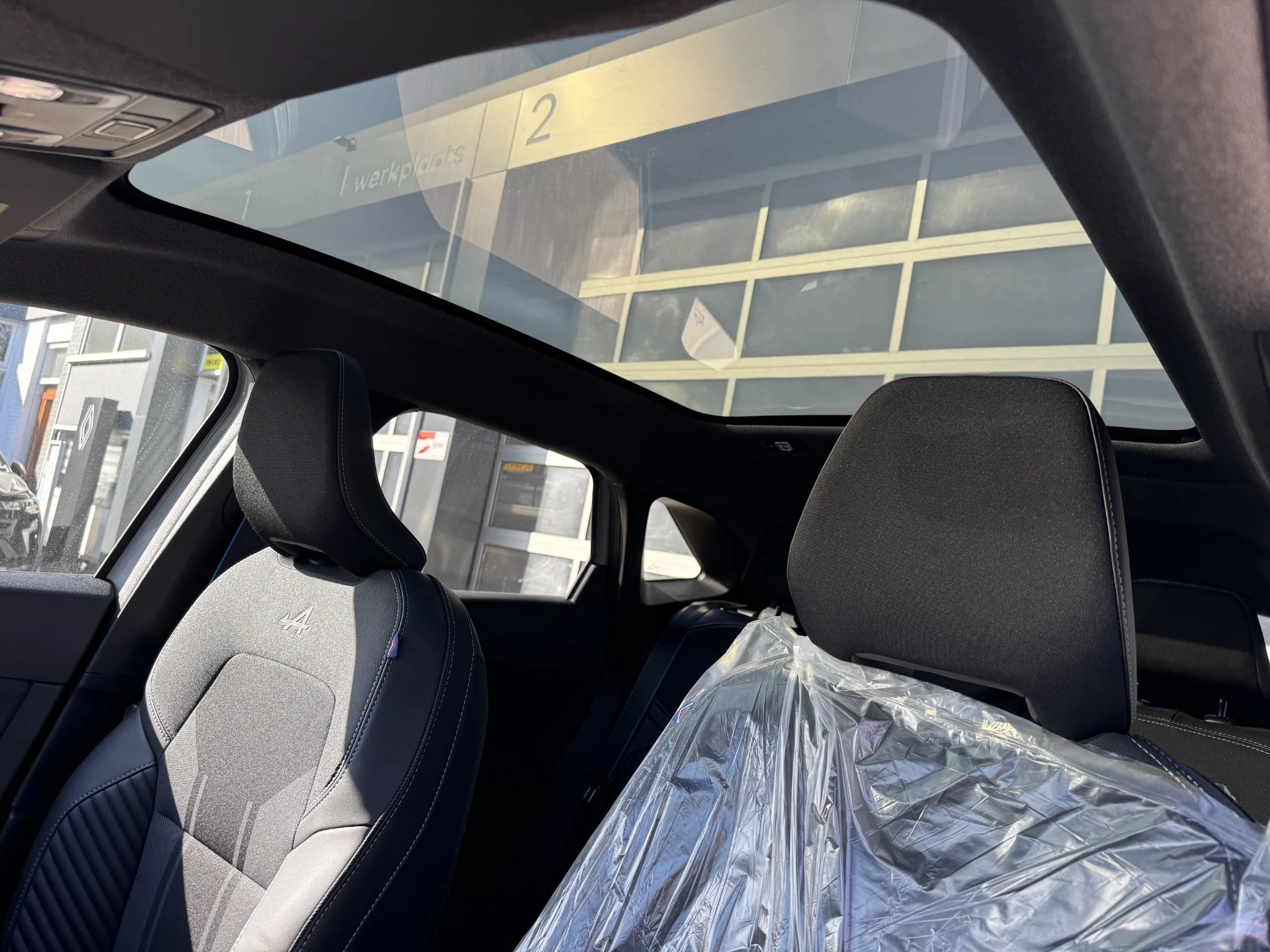 Hoofdafbeelding Renault Symbioz