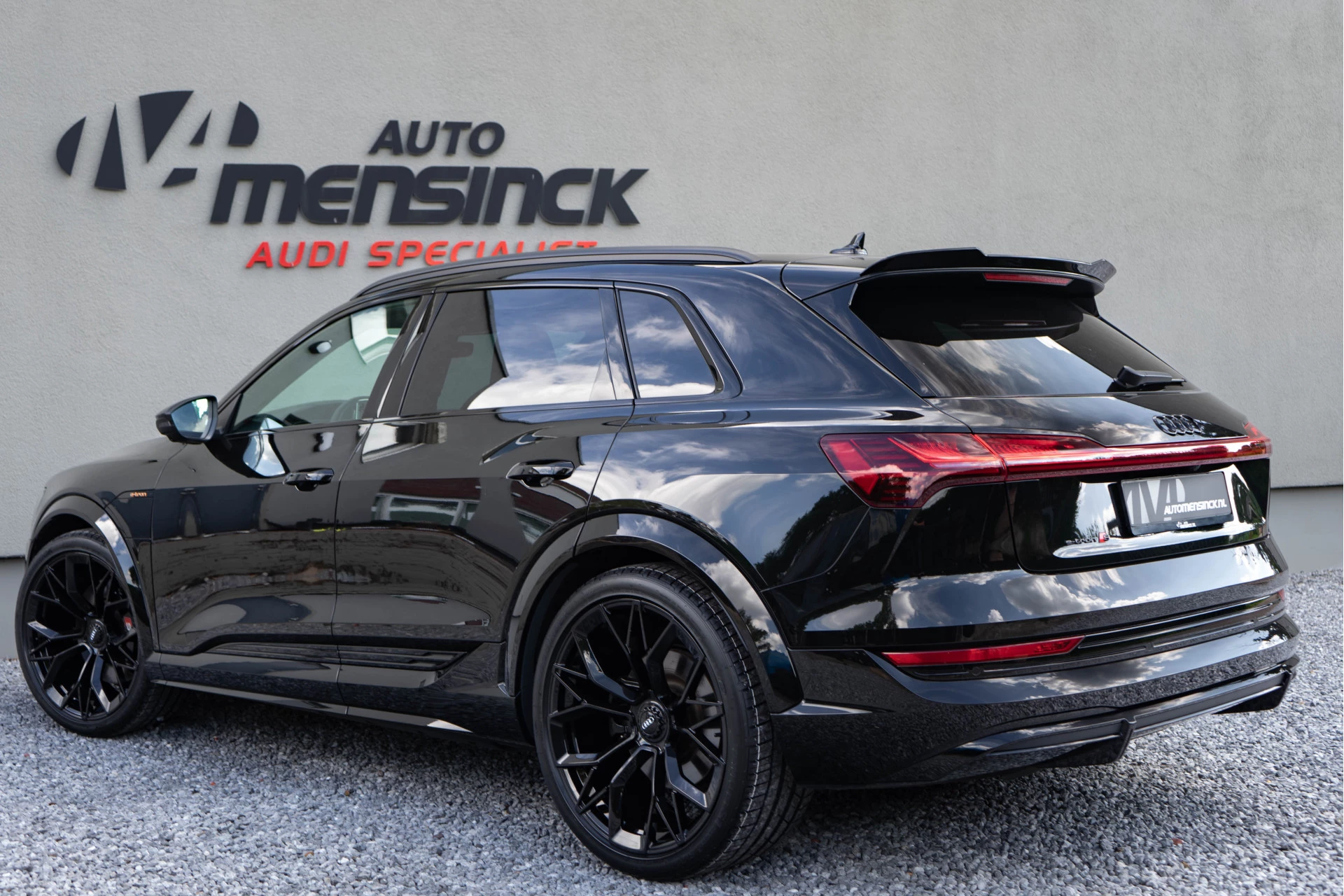 Hoofdafbeelding Audi e-tron