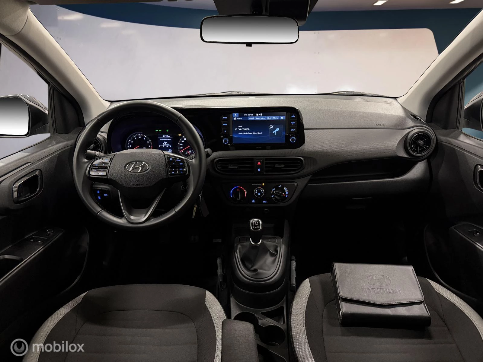 Hoofdafbeelding Hyundai i10