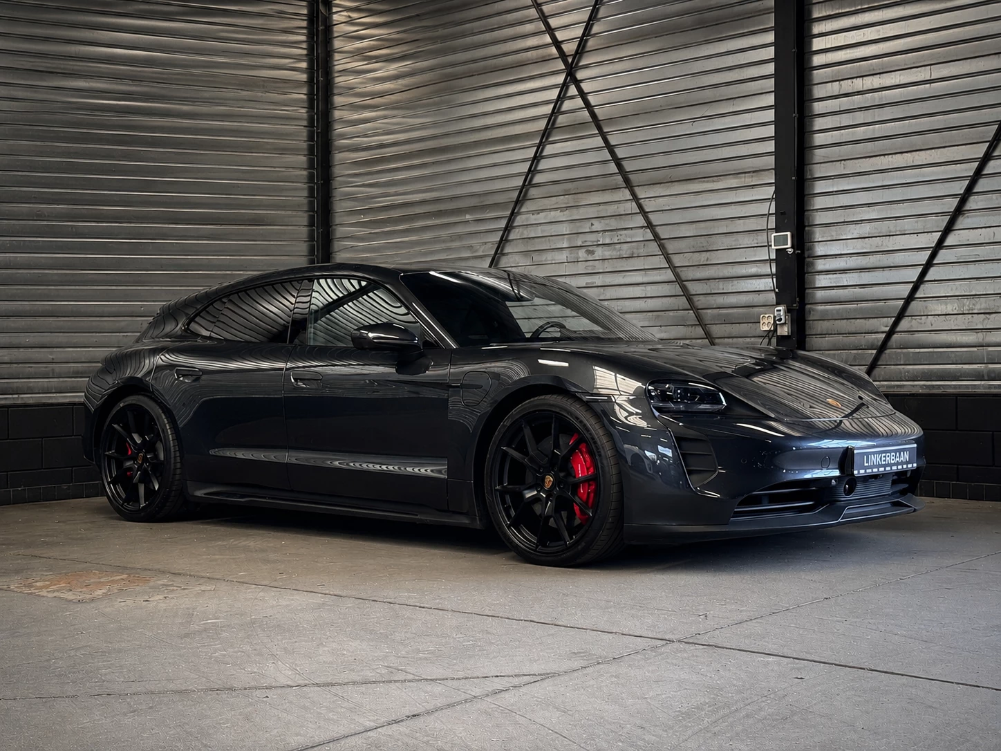 Hoofdafbeelding Porsche Taycan