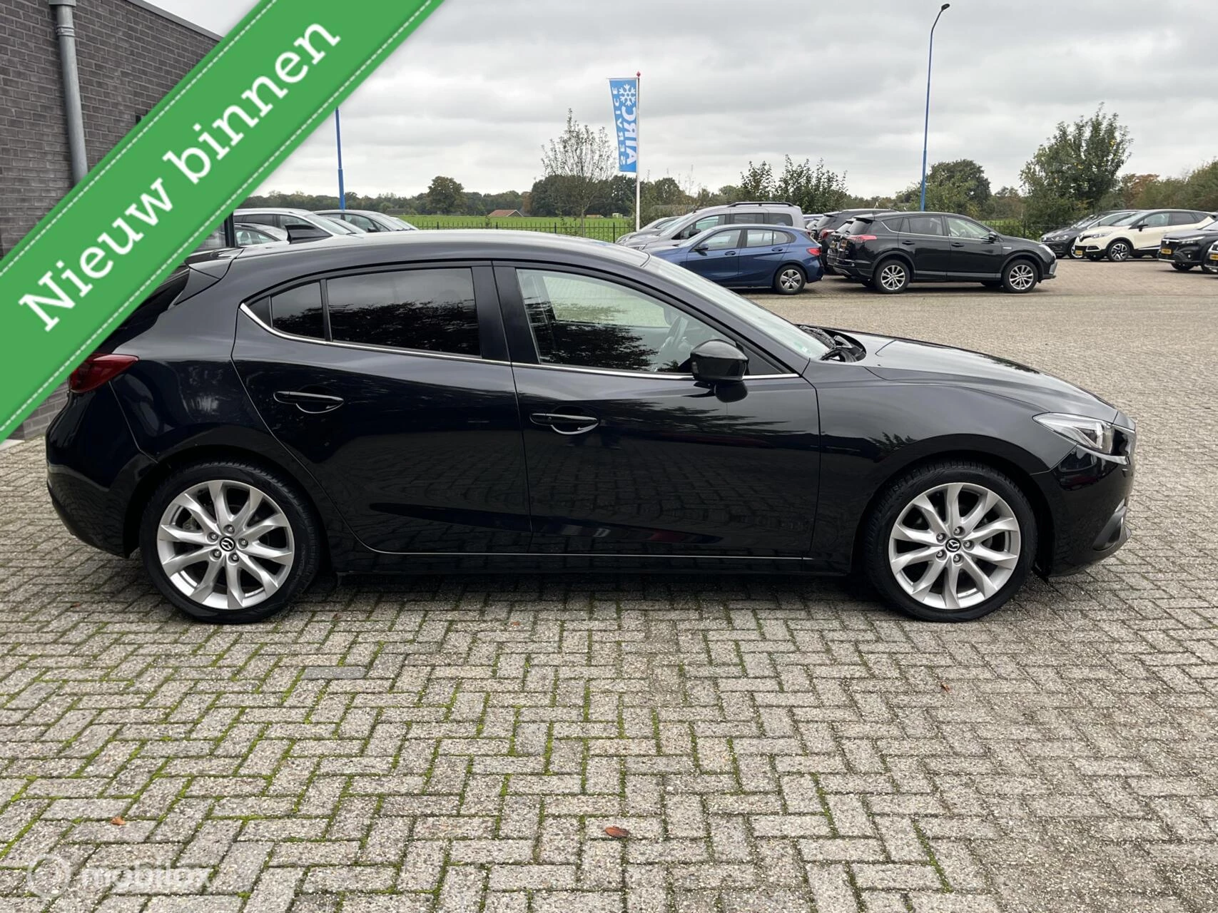 Hoofdafbeelding Mazda 3