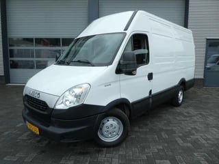 Iveco Daily 35S15V 146 pk L2H2 3 zits trekhaak