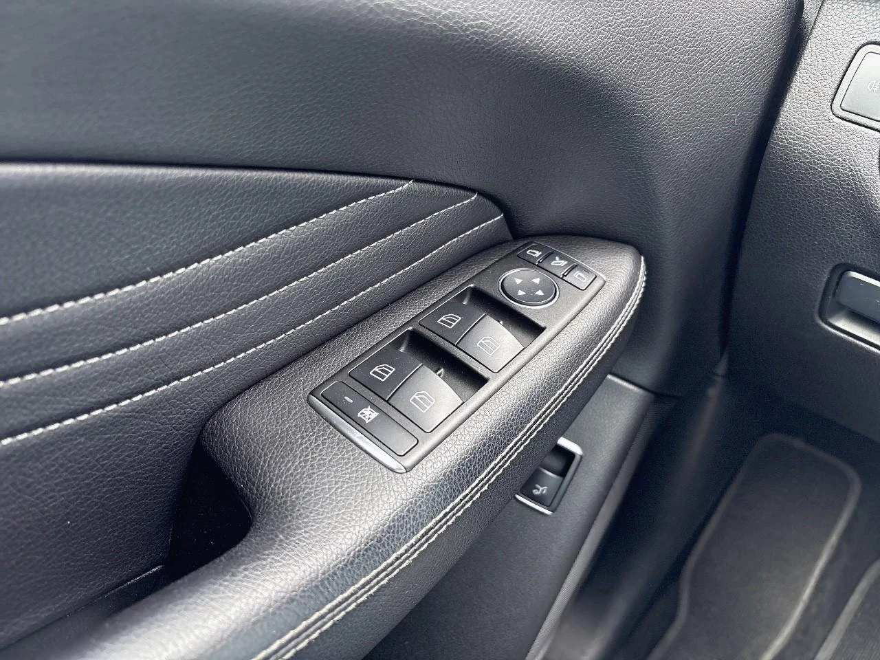 Hoofdafbeelding Mercedes-Benz M-Klasse
