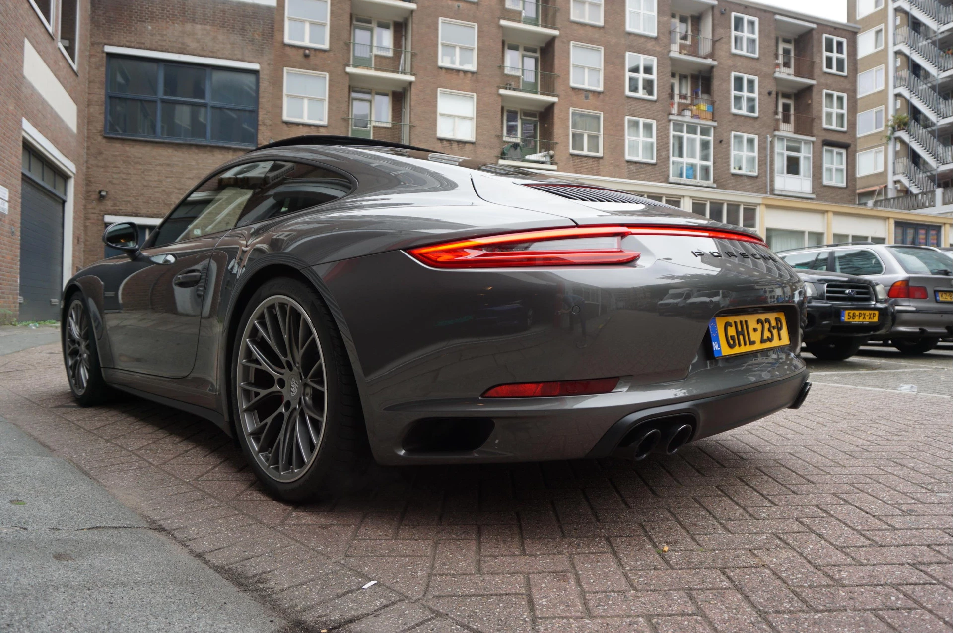 Hoofdafbeelding Porsche 911