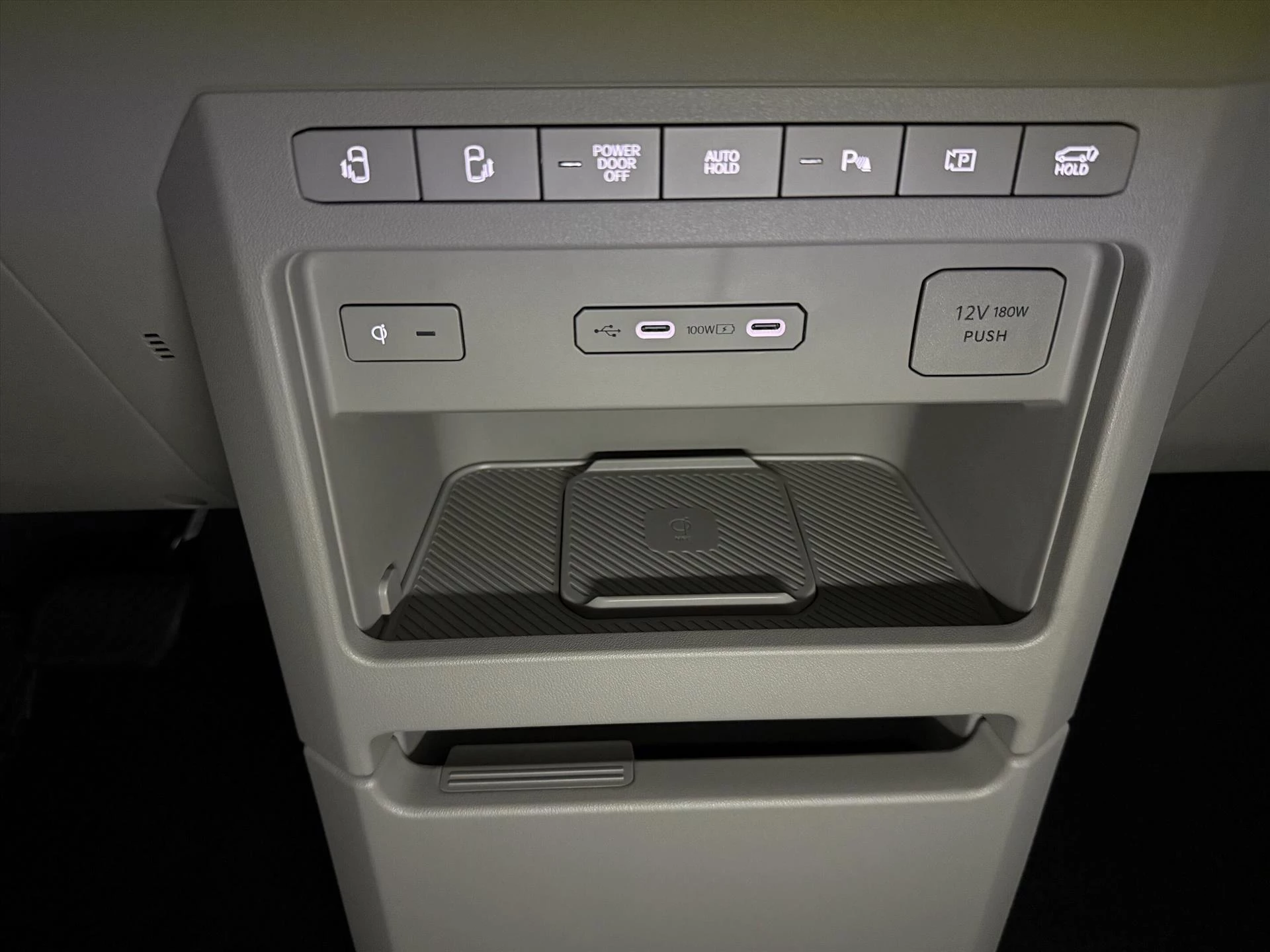 Hoofdafbeelding Kia PV5