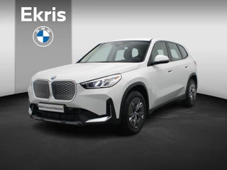 BMW iX1 eDrive20 67 kWh Parking Assistant | Achteruitrijcamera | 17"