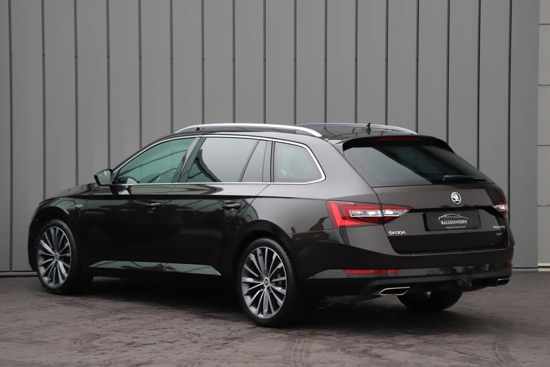 Hoofdafbeelding Škoda Superb