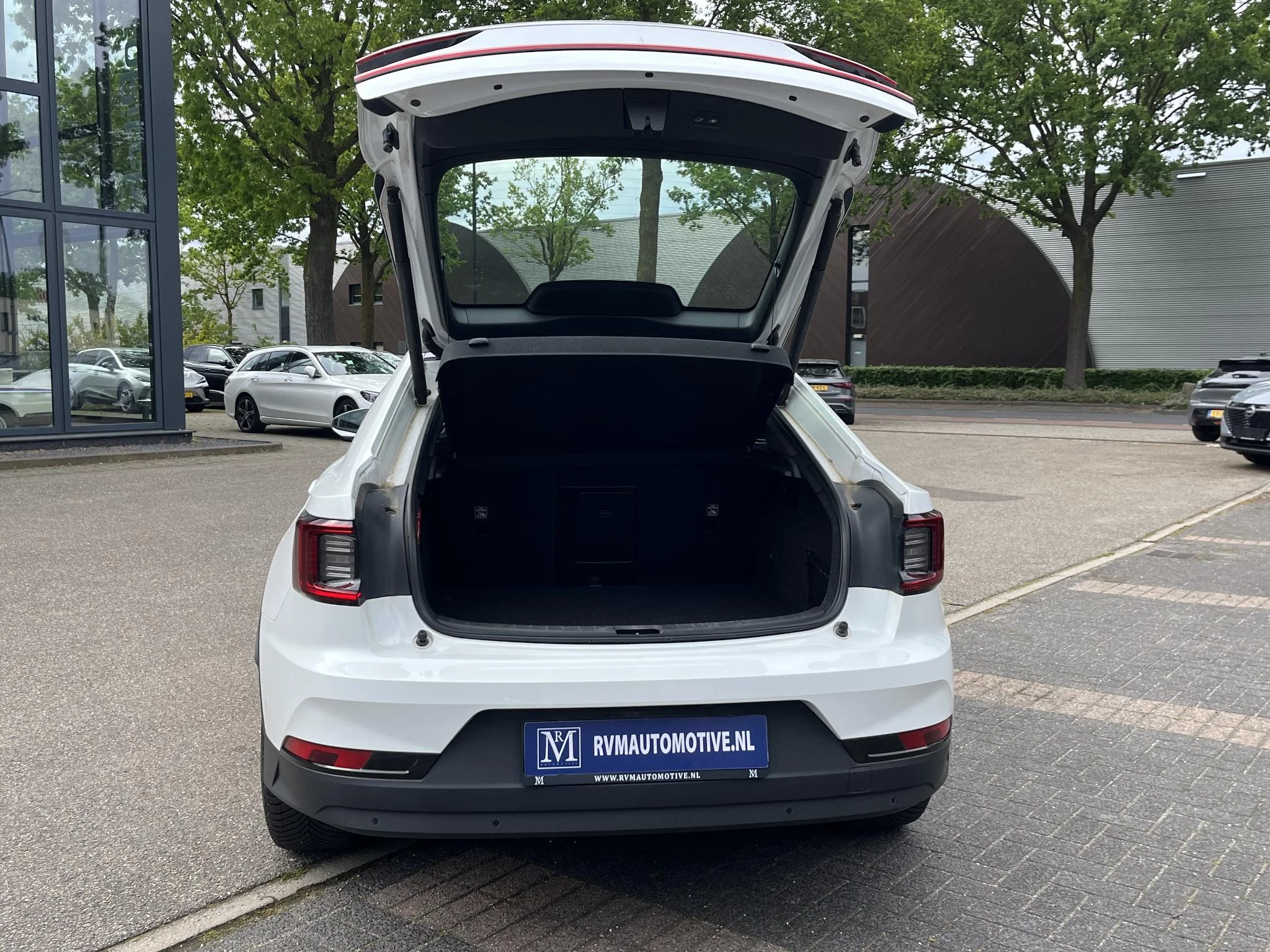 Hoofdafbeelding Polestar 2