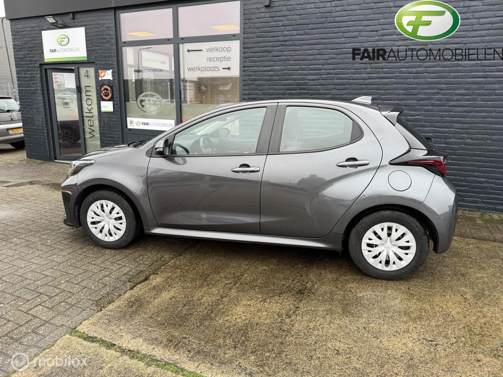 Hoofdafbeelding Toyota Yaris