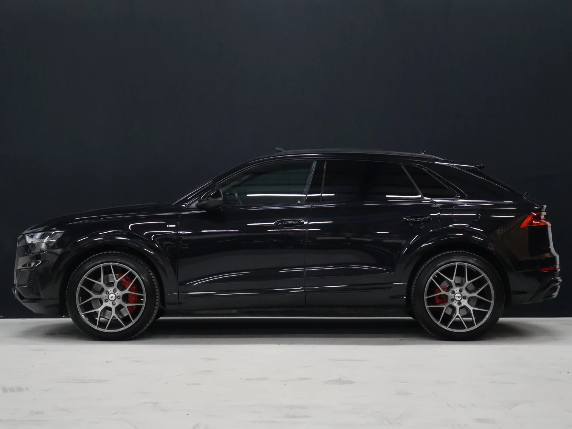 Hoofdafbeelding Audi Q8