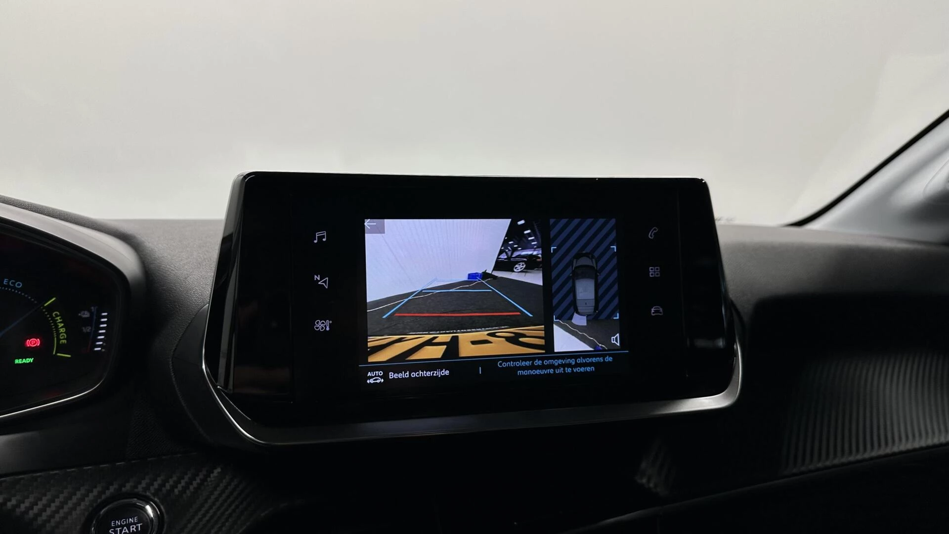 Hoofdafbeelding Peugeot e-208