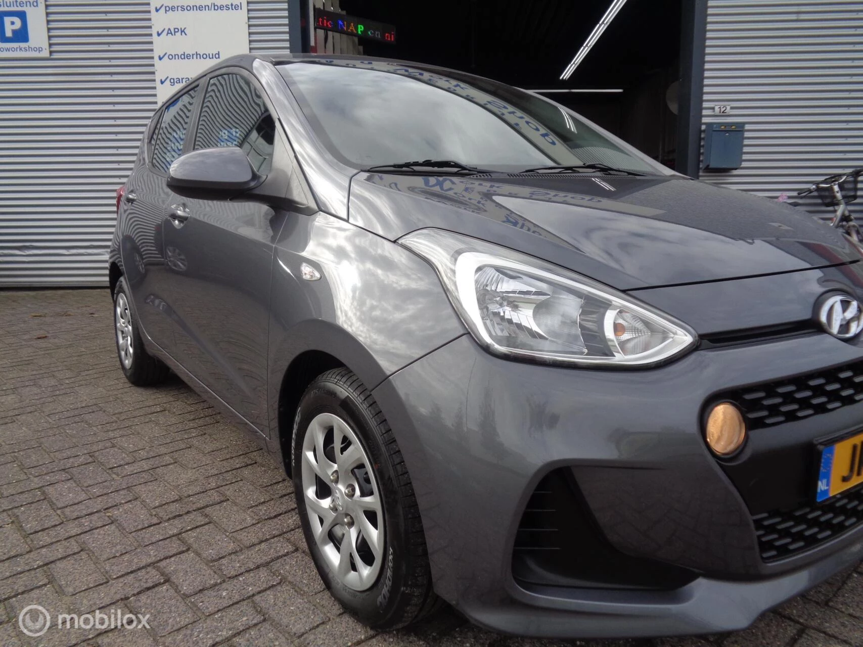 Hoofdafbeelding Hyundai i10