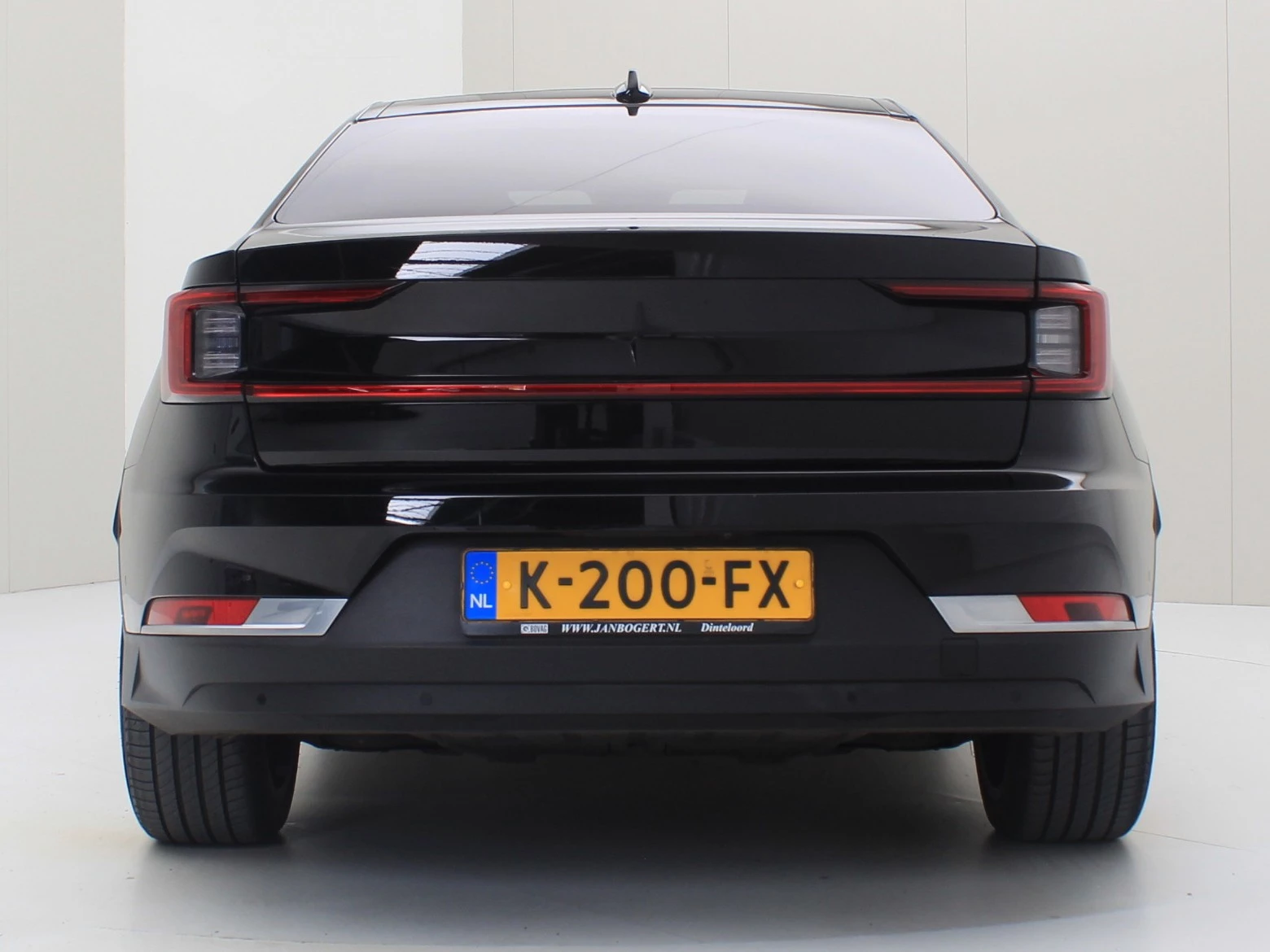 Hoofdafbeelding Polestar 2
