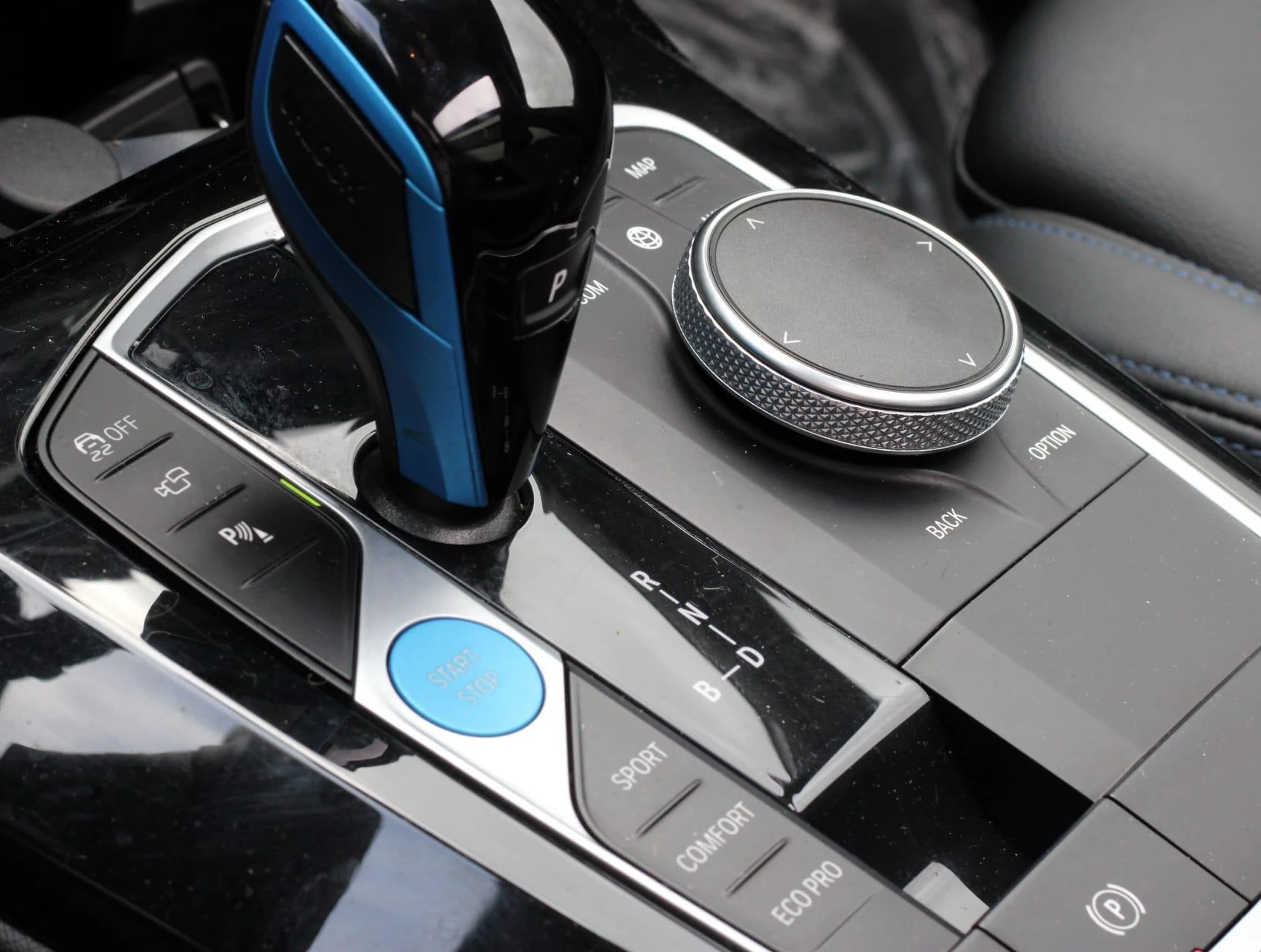 Hoofdafbeelding BMW iX3