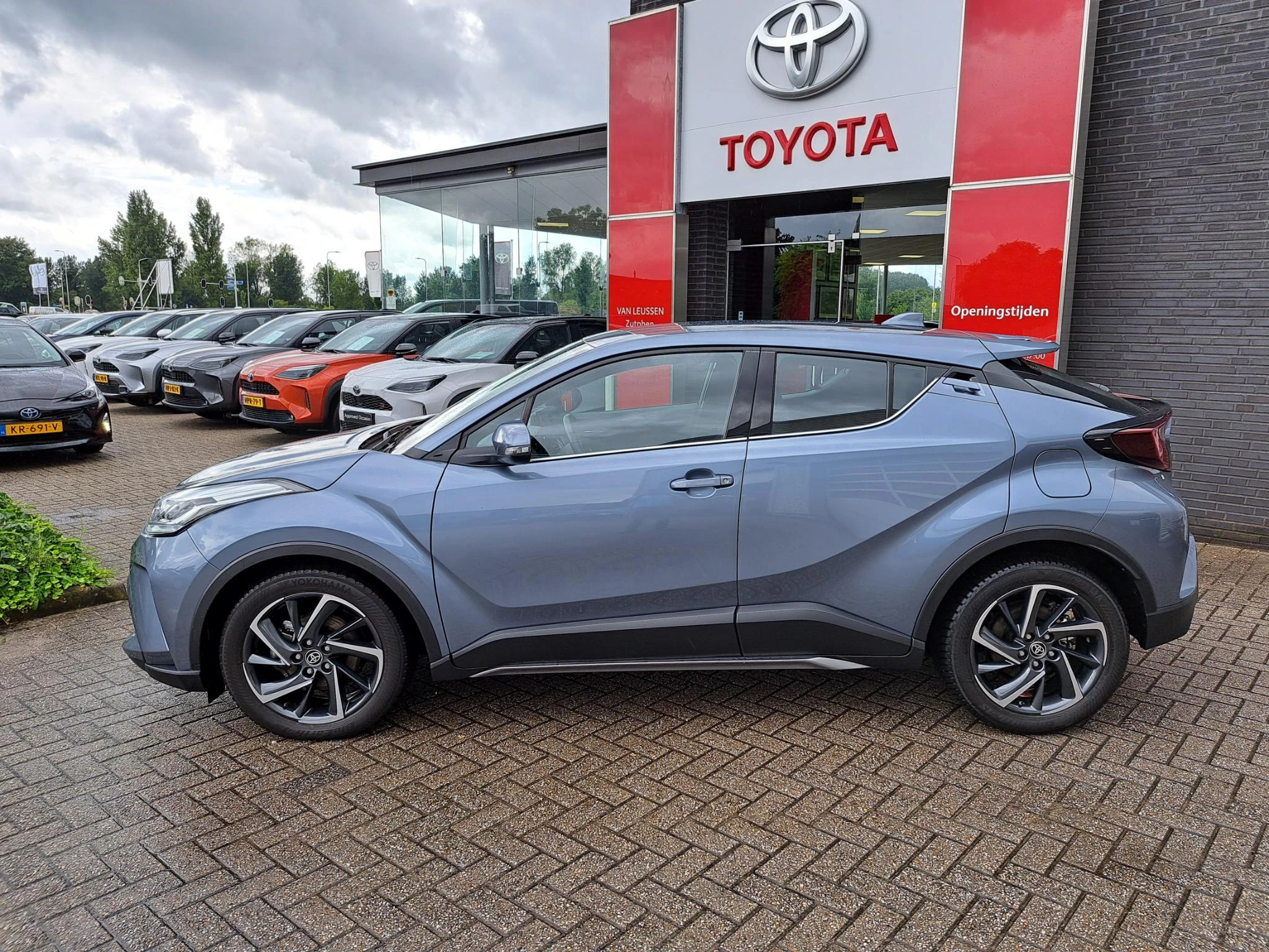 Hoofdafbeelding Toyota C-HR