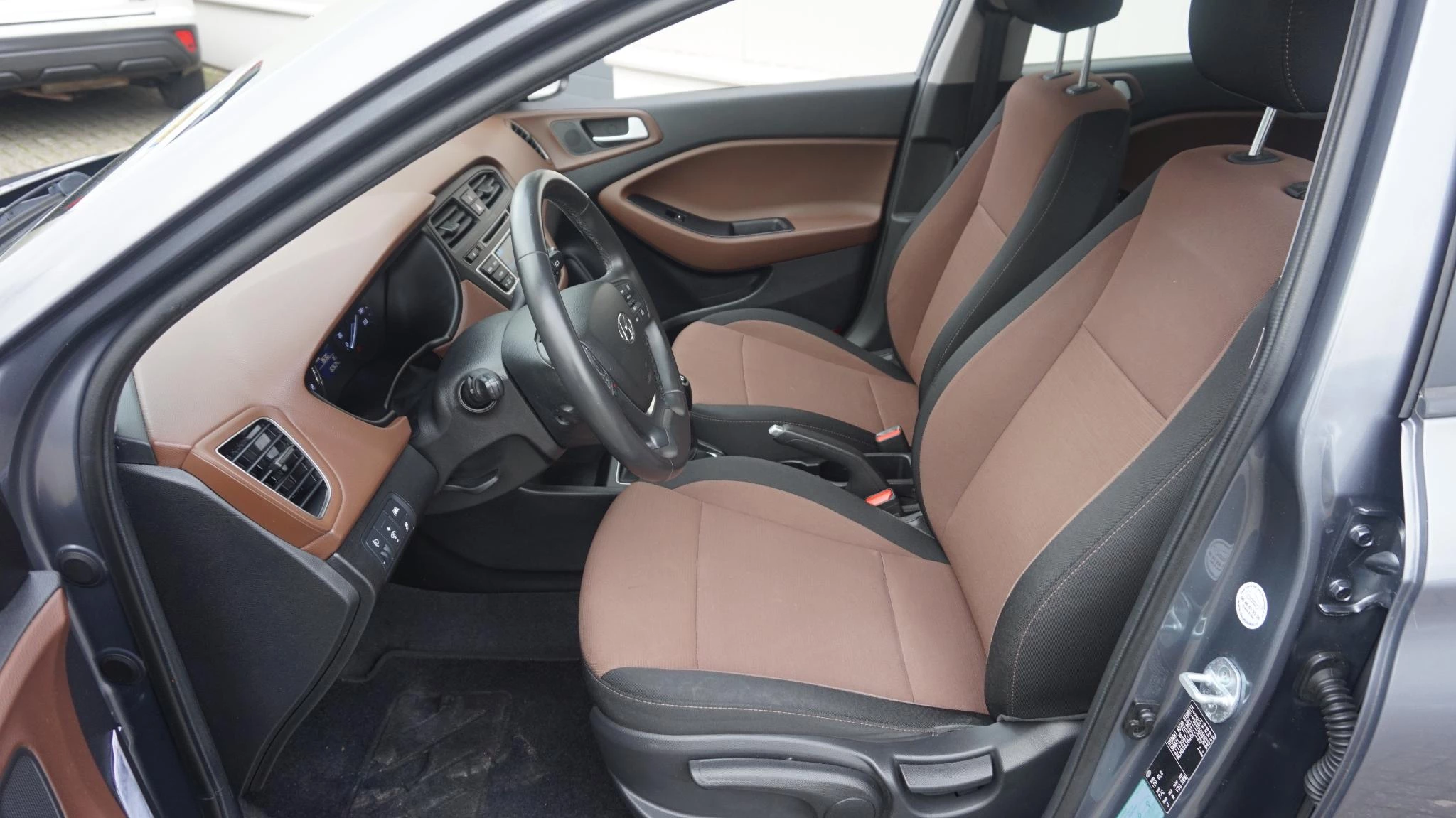 Hoofdafbeelding Hyundai i20