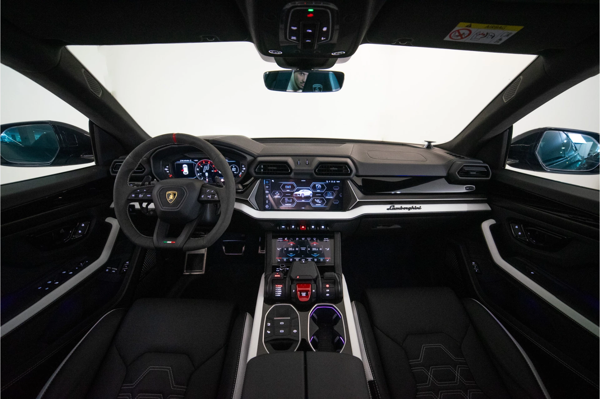 Hoofdafbeelding Lamborghini Urus