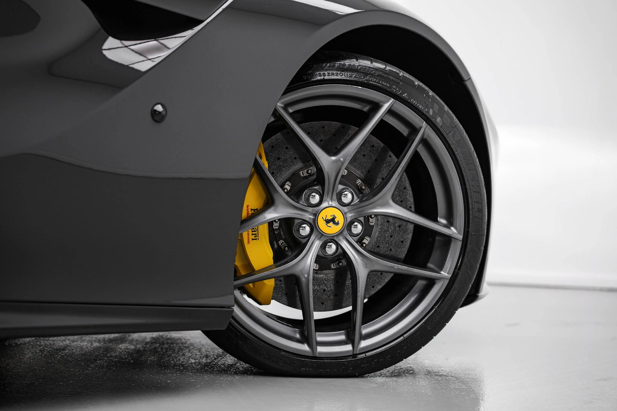 Hoofdafbeelding Ferrari F12