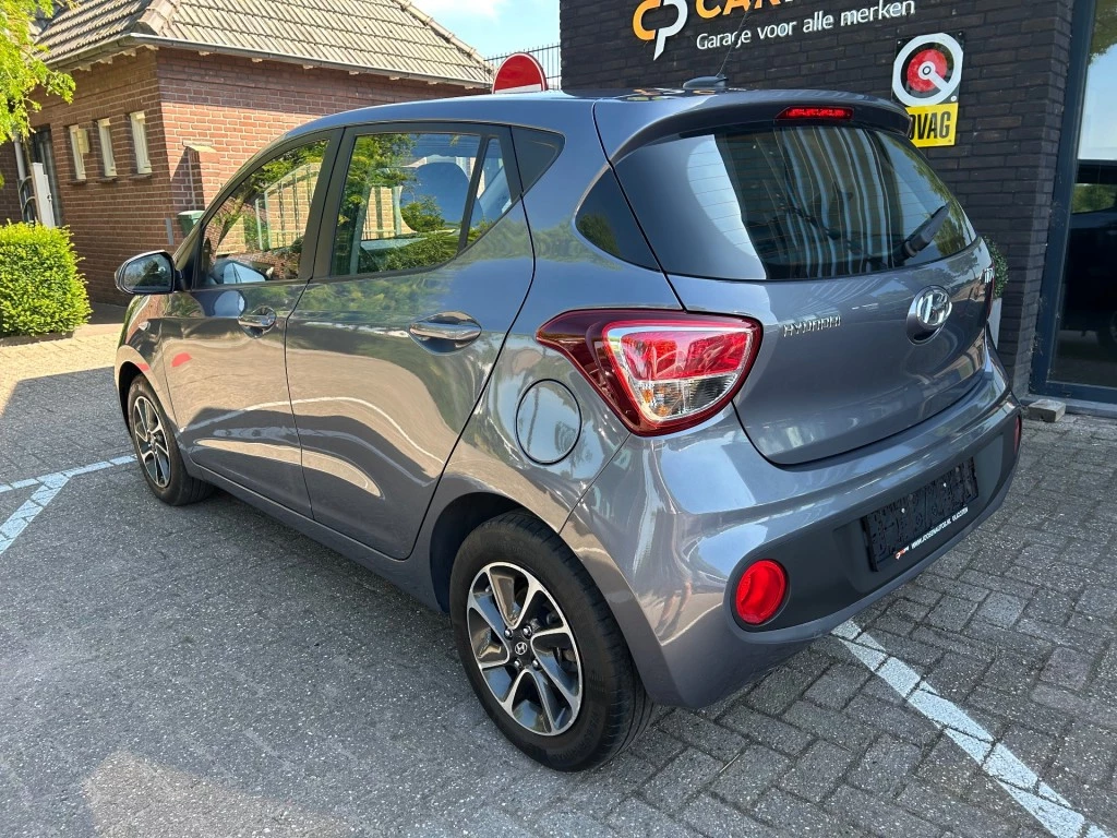 Hoofdafbeelding Hyundai i10