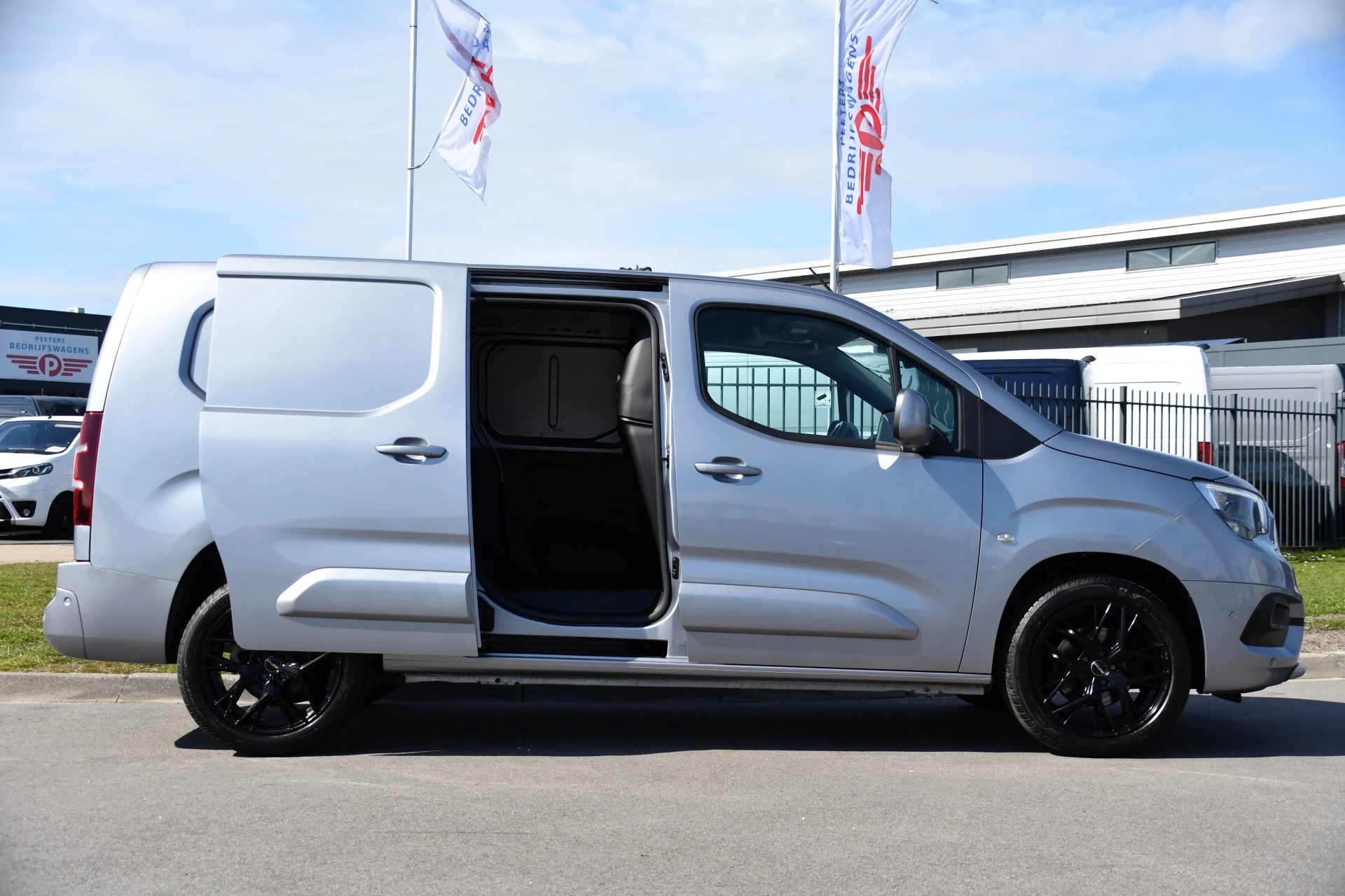 Hoofdafbeelding Opel Combo