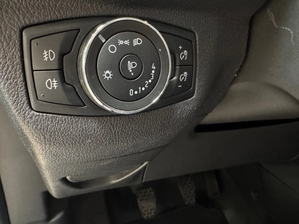 Hoofdafbeelding Ford Transit Courier