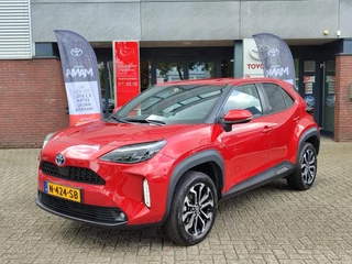Toyota Yaris Cross 1.5 Hybrid FIRST EDITION LEER TREKHAAK STOELVERW KEYLESS NAVI CAMERA CLIMA AD-CRUISE APPLE/ANDROID 17'' LM-VELGEN NL-AUTO 1E-EIG