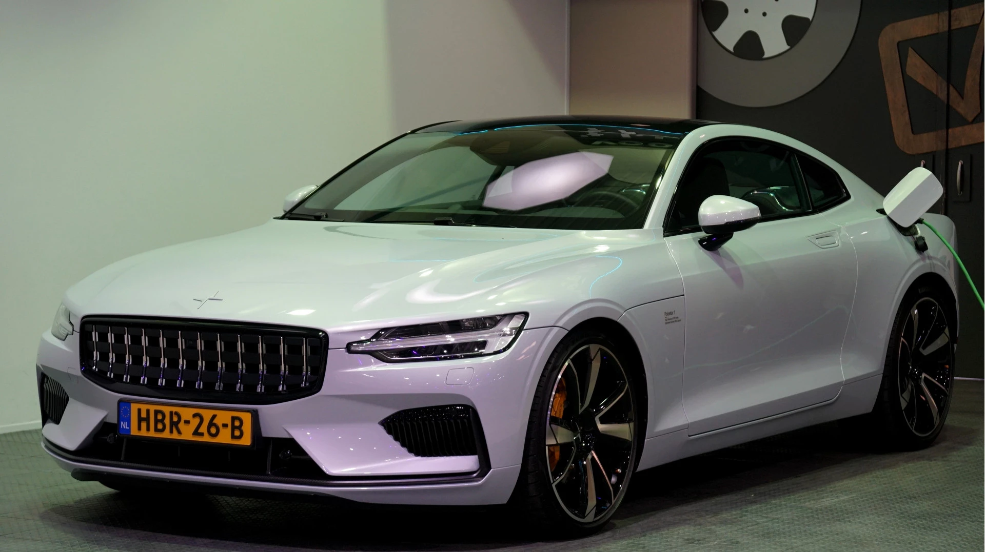 Hoofdafbeelding Polestar 1