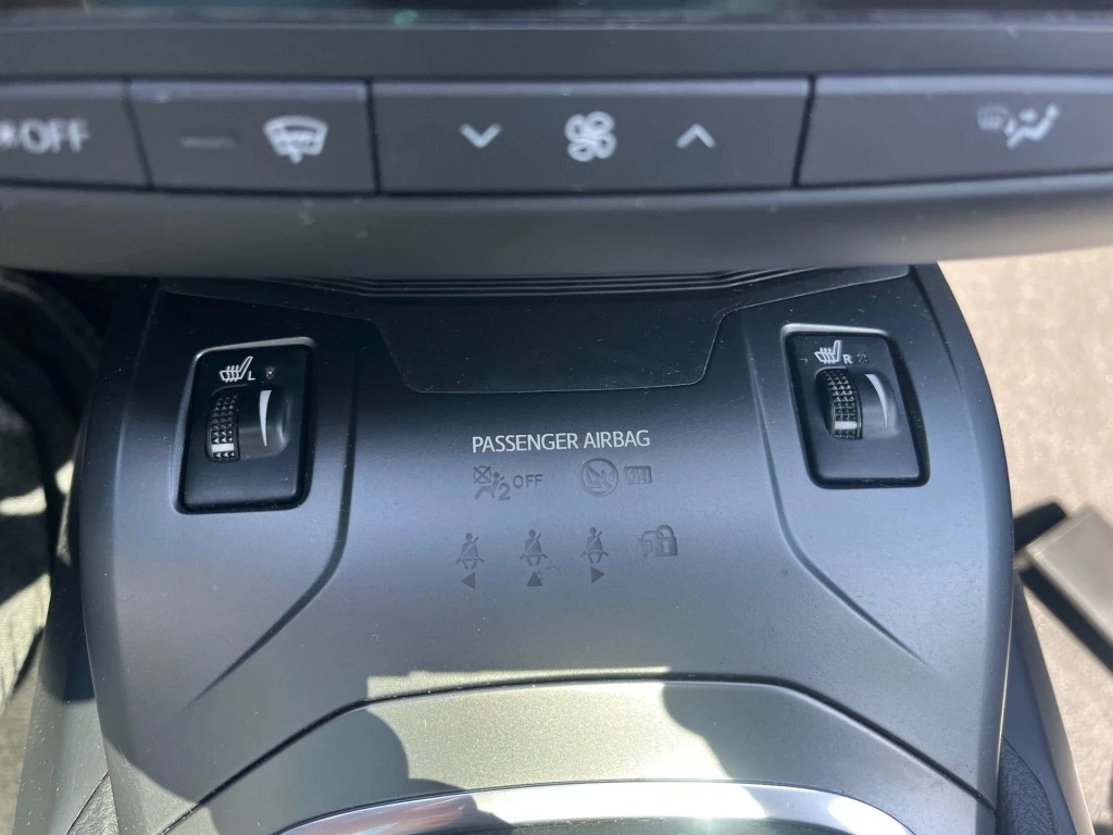 Hoofdafbeelding Toyota Avensis