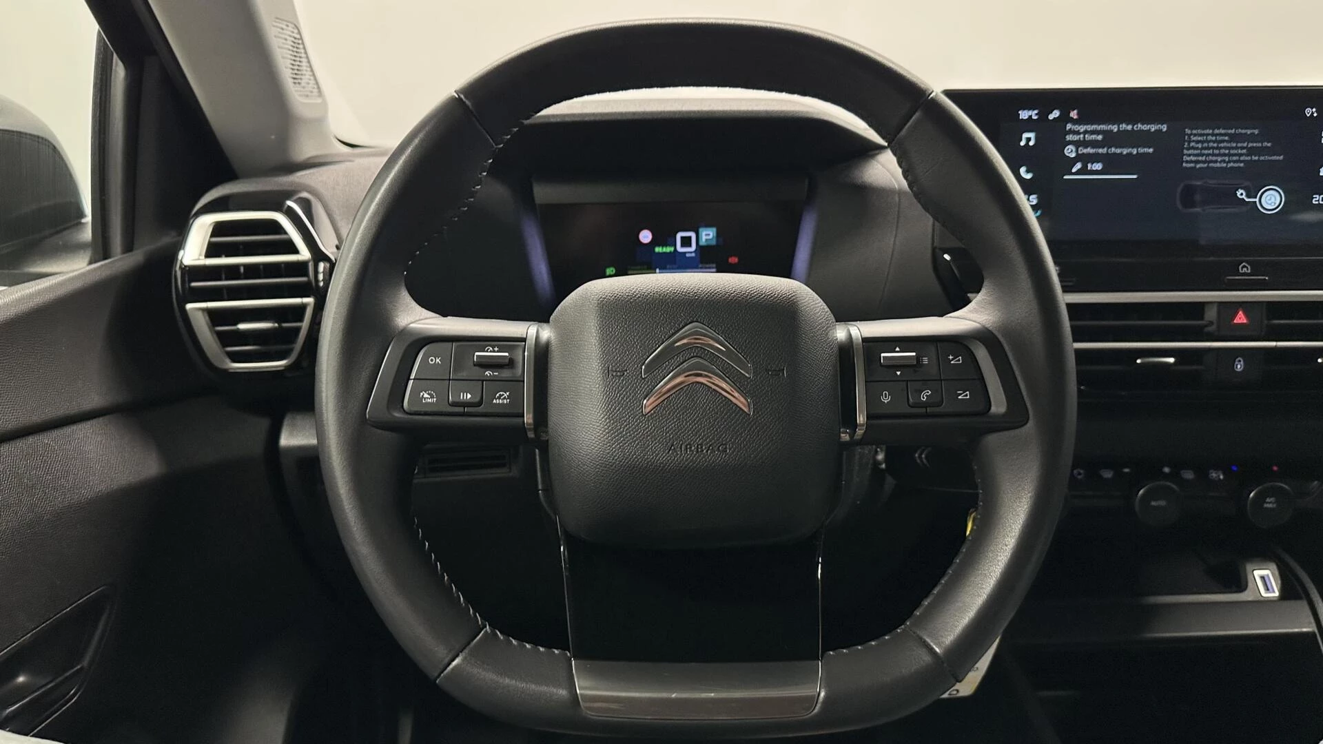 Hoofdafbeelding Citroën ë-C4 X