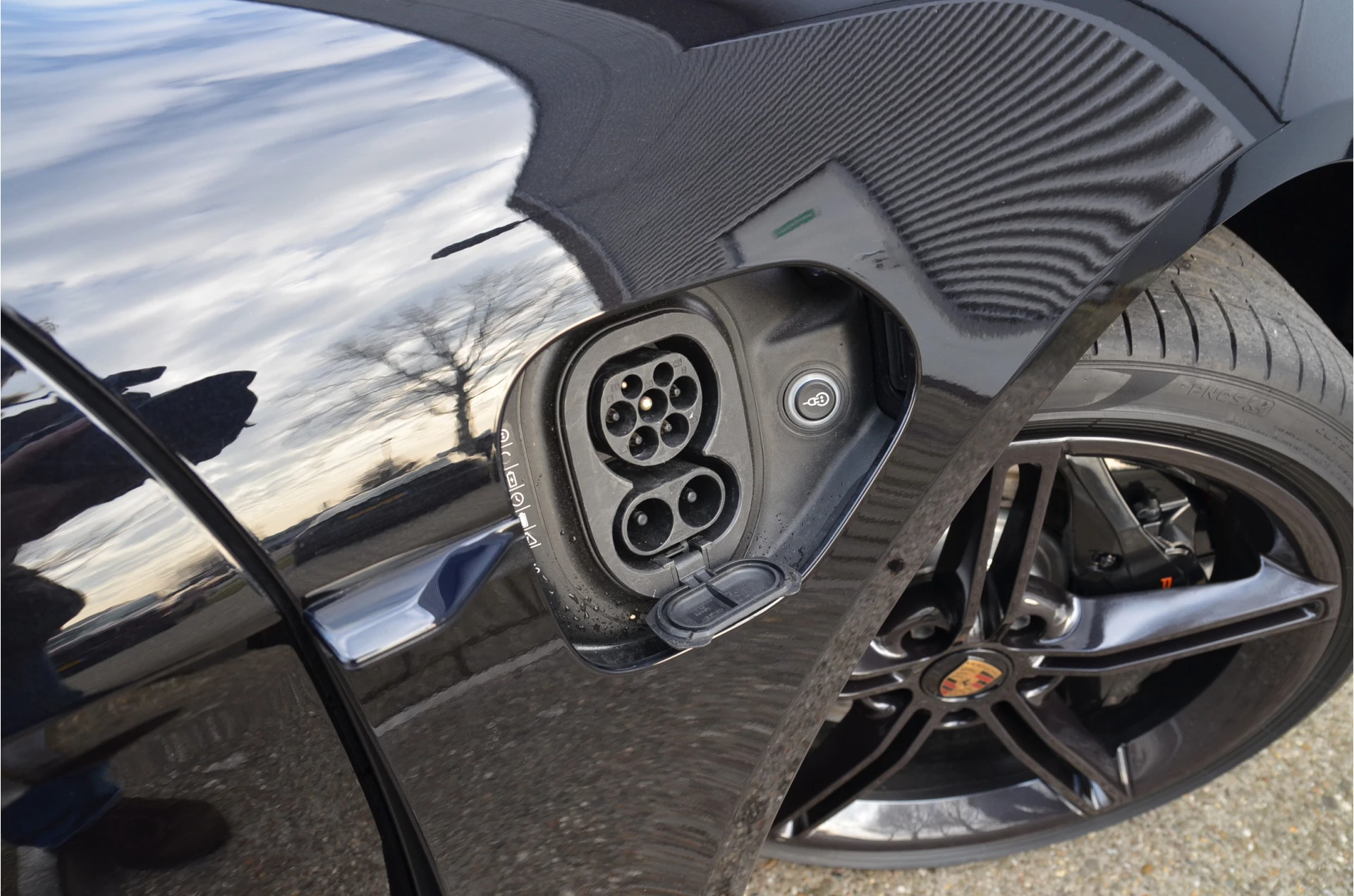 Hoofdafbeelding Porsche Taycan