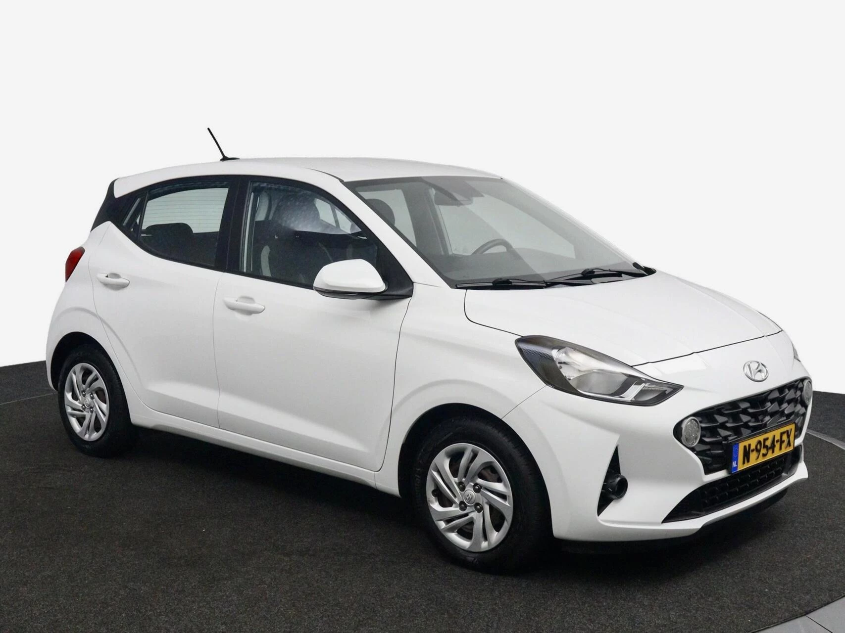 Hoofdafbeelding Hyundai i10