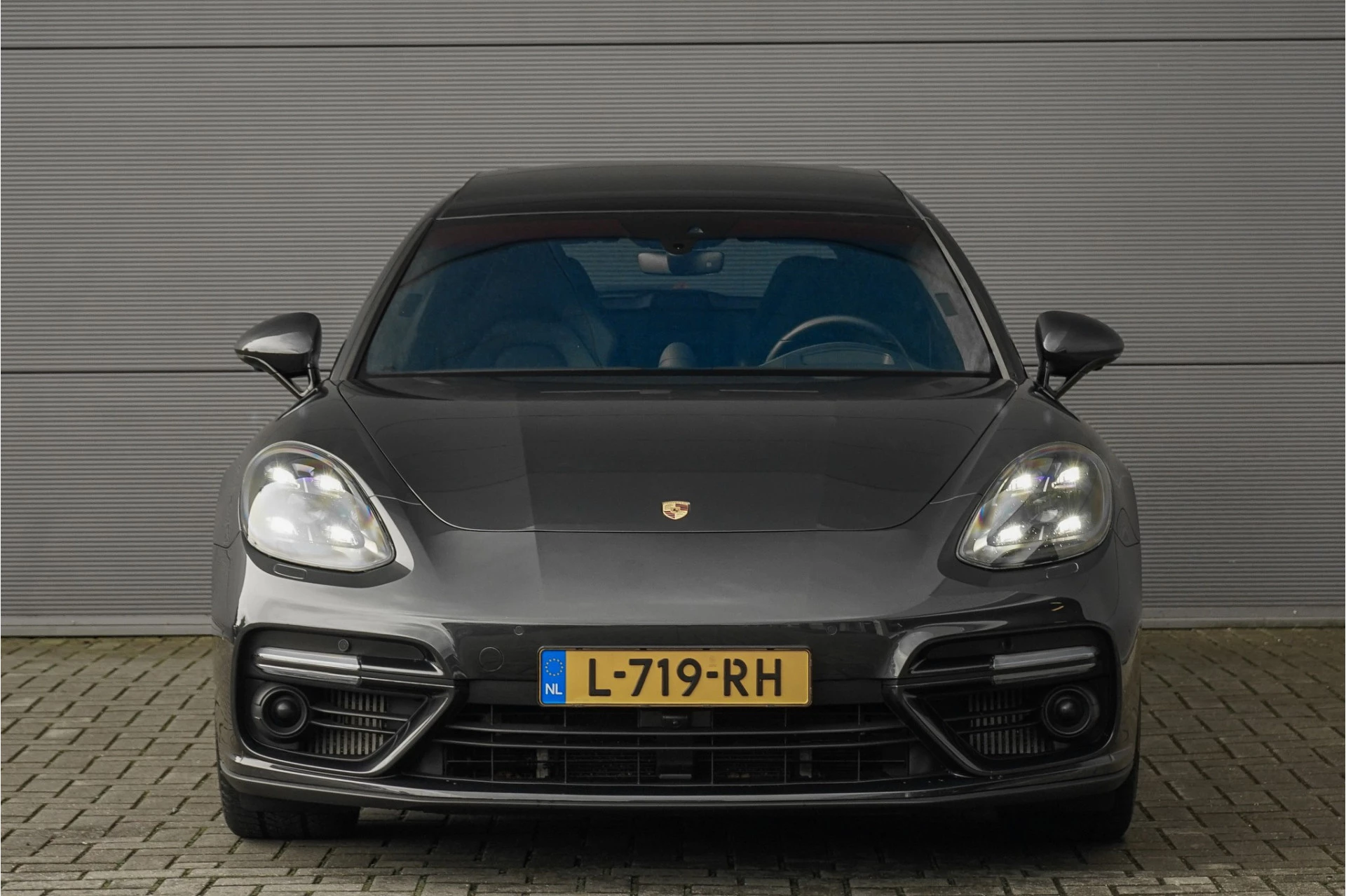 Hoofdafbeelding Porsche Panamera